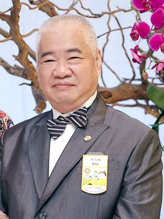 第一屆<br />
<b>Notice</b>:  Undefined index: history in <b>/home/chungshan/domains/taipeichungshanrotary.org/public_html/member-show.php</b> on line <b>180</b><br />
)
